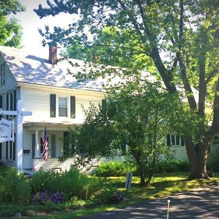 Carriage Barn Inn Кин Экстерьер фото